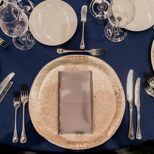 Table-settings-for-corporate-events-at-The-Club-at-ArrowCreek